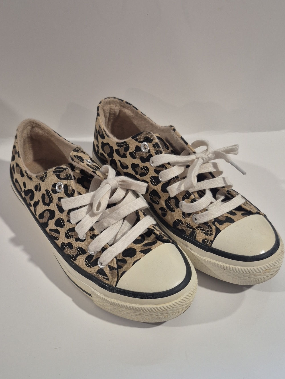 Leopard Print Canvas Lace-Up Women's Sneakers - Beige